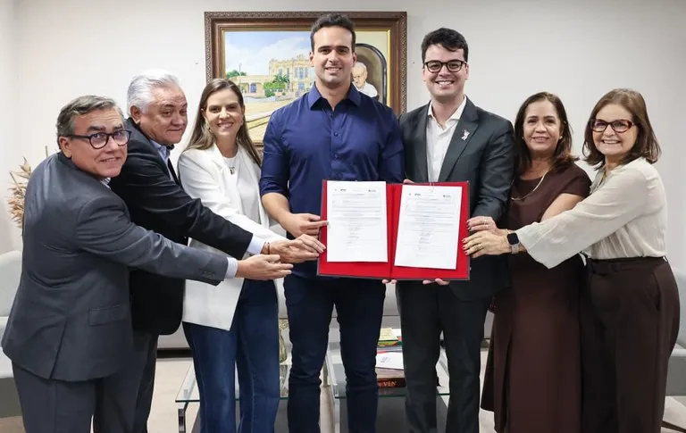 Governador Lucas Ribeiro autoriza implantação do novo sistema de regulação e assegura atendimento humanizado na Saúde pública da Paraíba|Foto: Divulgação