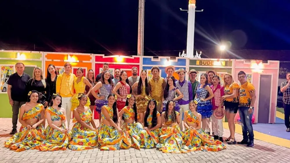 Quadrilha Arco-Íris do Jacob e Carimbó do Jacob encantam público durante festejos juninos em São João do Rio do Peixe-PB|Foto: Divulgação