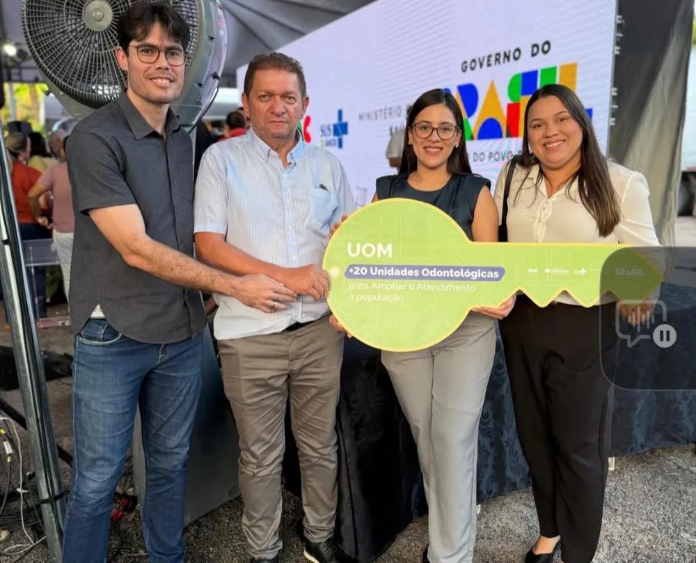 Prefeita Milena Nogueira conquista unidade móvel odontológica para a zona rural de Monte Horebe