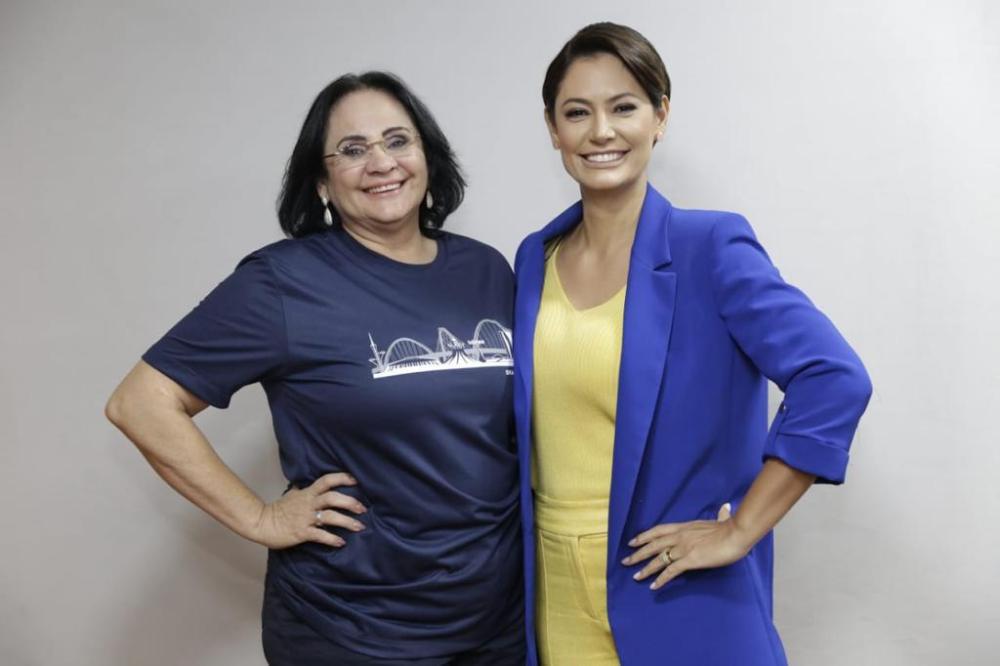 Damares Alves e Michelle Bolsonaro cumprirão agenda em evento no Espaço Gospel