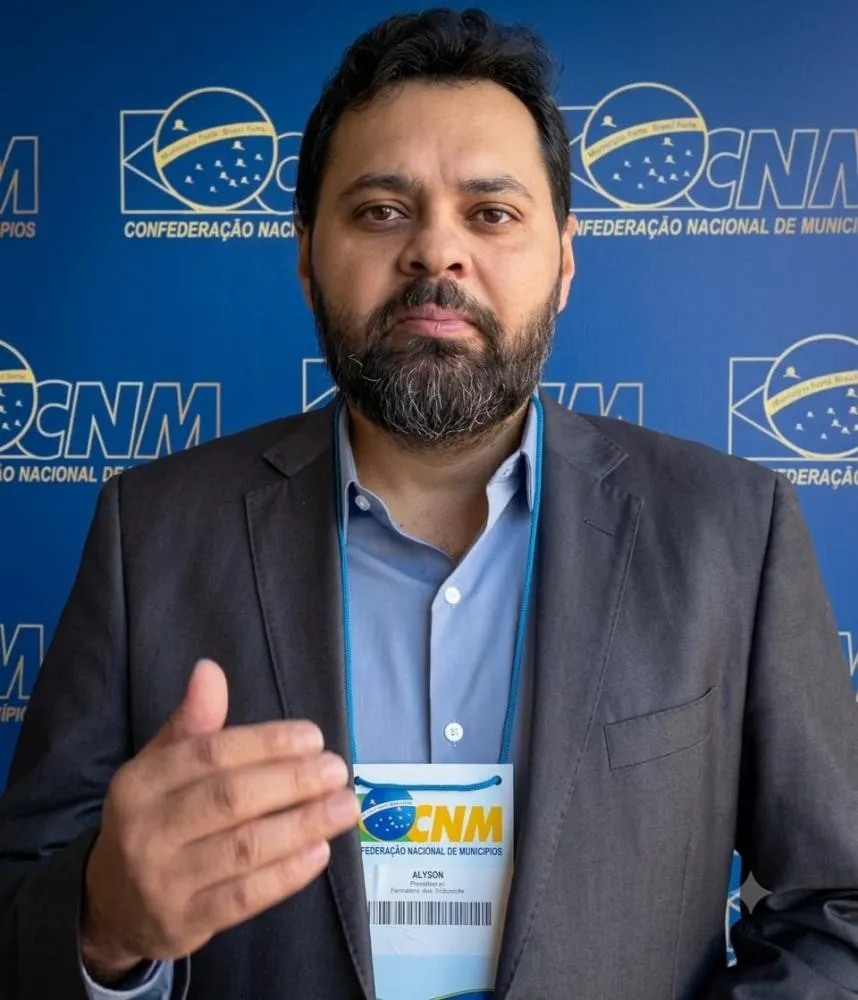 Em Brasília-DF, prefeito Alyson Francisco busca novos recursos e parcerias para Cachoeira dos Índios-PB|Foto: Divulgação