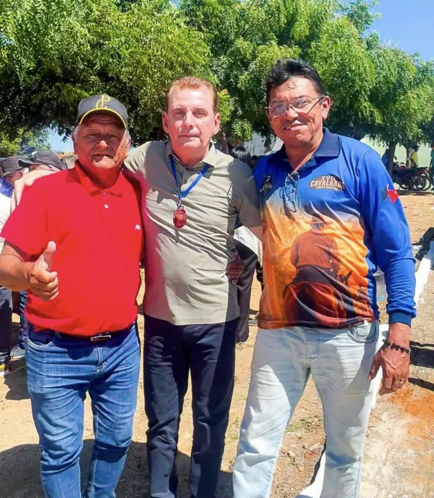Deputado Chico Mendes prestigia tradicional Cavalgada da comunidade Ave Maria em São José de Piranhas-PB|Foto: Divulgação