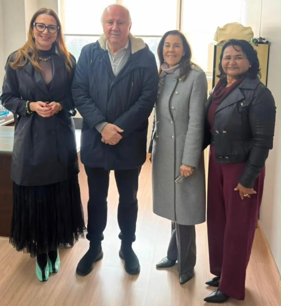 Denise Bayma e Paulo Ziulkoski alinham pautas municipalistas em Porto Alegre|Foto: Divulgação