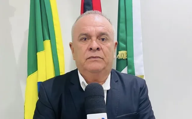 Ronaldo de Deta assumirá Prefeitura de São José de Piranhas após licença de Bal Lins e Ramon Brasil|Foto: Radar Sertanejo