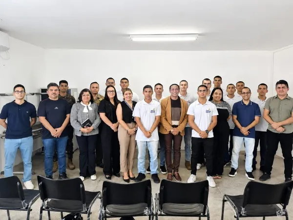 Prefeitura de Cajazeiras-PB recepciona segunda turma do Programa Aprendiz Legal|Foto: Assessoria