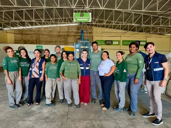 Secretaria de Saúde realiza vacinação e orientações para recicladores de Cajazeiras-PB|Foto: Assessoria