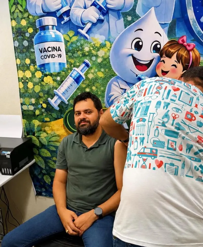 Prefeito Alyson Francisco lidera pelo exemplo e lança campanha contra a gripe|Foto: Divulgação