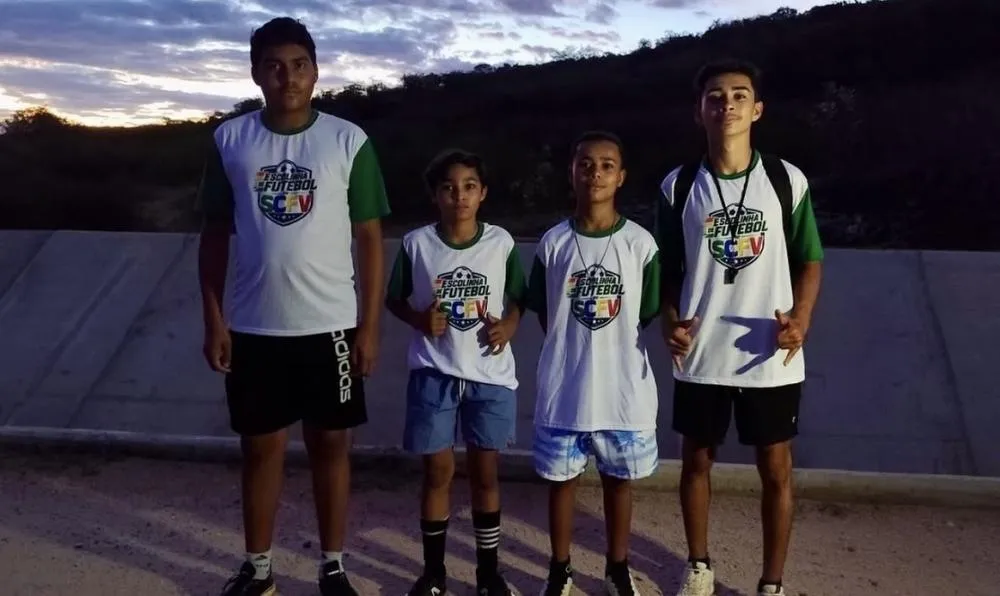 Prefeitura de Cachoeira dos Índios-PB promove caminhada com atletas da Escolinha de Futebol do SCFV|Foto: Assessoria