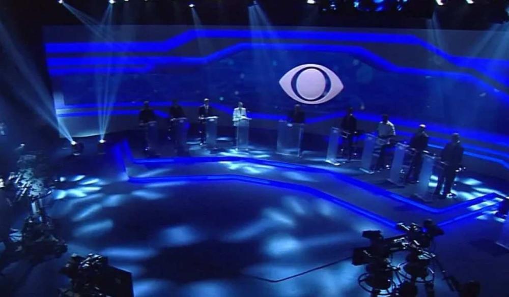 Debate entre Lula e Bolsonaro será hoje à noite na Band (Foto: UOL) 