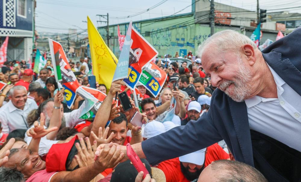 Lula participa de caminhada em Mionas Gerais (Foto: site do PT) 