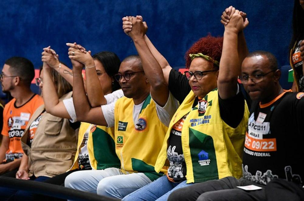 Deputados cobram piso dos agentes de saúde 