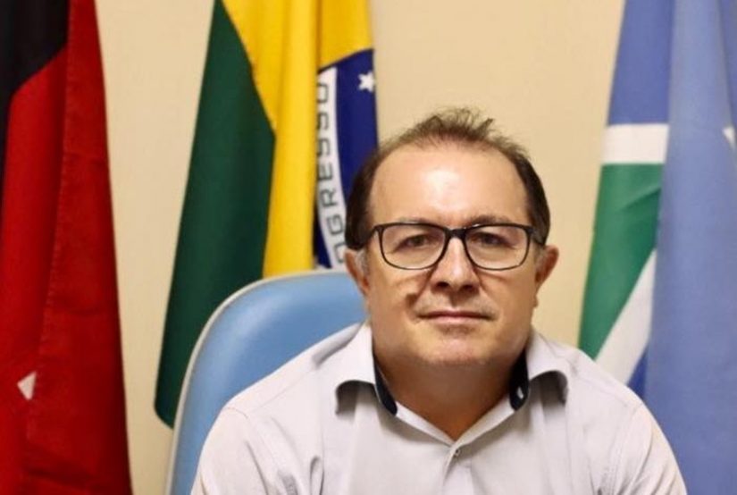 Prefeito de Bonito de Santa Fé, Ceninha Lucena antecipa mais uma vez pagamento do servidor municipal