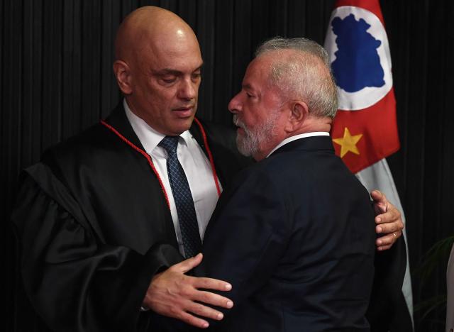 A pedido de Lula, Moraes marca diplomação para 12 de dezembro