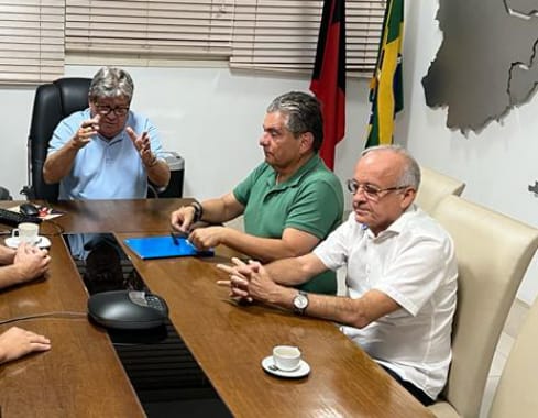 Reunião com João Azevedo neste domingo pode ter definido Branco Mendes o presidente da ALPB no 1º Biênio