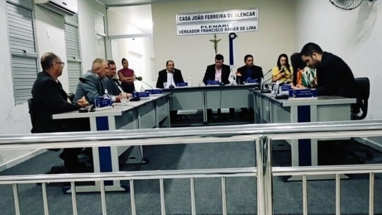 Vereadores de Triunfo aprovam projeto do Prefeito Espedito Filho para aumentar salário dos professores em 15%