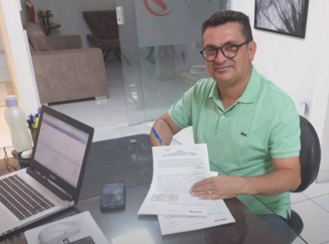 VÍDEO: Luiz Claudino assina convênio e anuncia quase R$ 2 milhões para investir em São João do Rio do Peixe