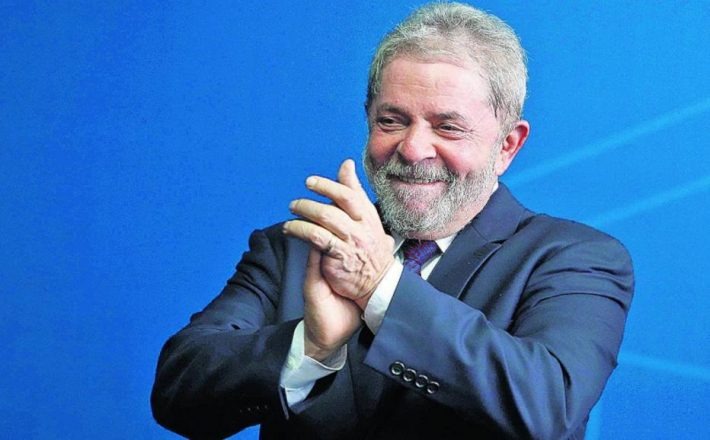 PL 'enxota' Bolsonaro e sinaliza que pode votar com governo Lula
