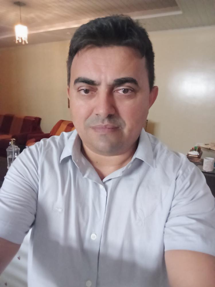  Pré-candidato a prefeito padre Gilberto Lisboa fixa residência em Monte Horebe 