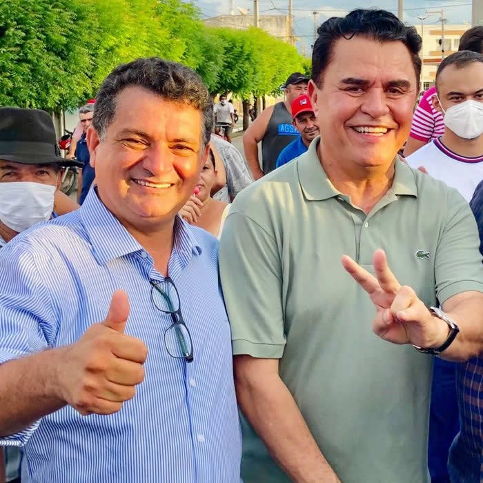 Prefeito Luiz Claudino embarca a Brasília em busca de recursos 
