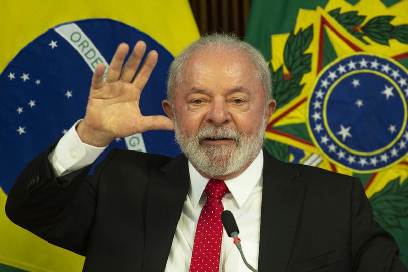Luiz Inácio Lula da Silva (PT) sancionou o projeto que prevê o funcionamento 24 horas por dia