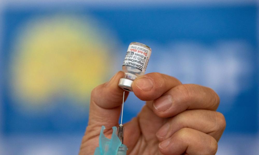 Pode tomar a dose bivalente quem recebeu, pelo menos, duas doses de vacinas monovalentes 