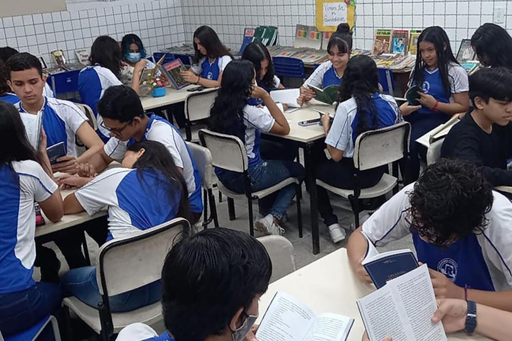 Quatro em cada dez alunos brasileiros do 4º ano não dominam a leitura