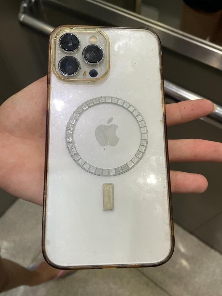 Celular cai do 31º andar e fica intacto, caso aconteceu em João Pessoa 