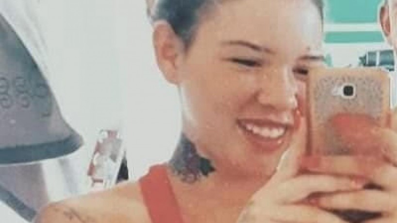 Familiares apontaram que a mulher foi morta ao ser confundida com a irmã gêmea