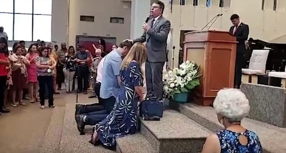 Culto em uma igreja evangélica (foto internet) 