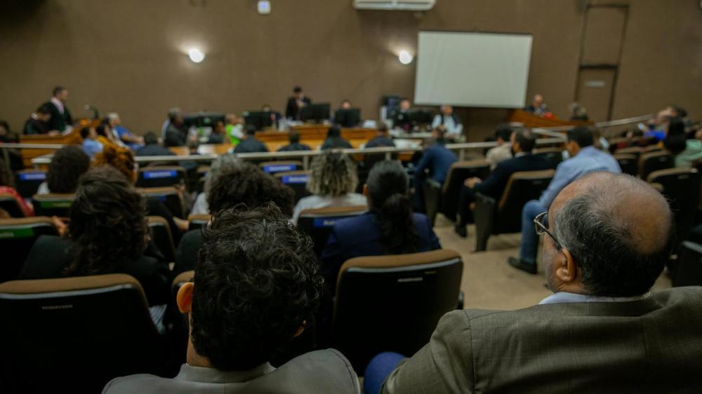 Colegiado de juízes confeccionou a sentença estipulando as penas, que foram de mais de 1.100 anos no total