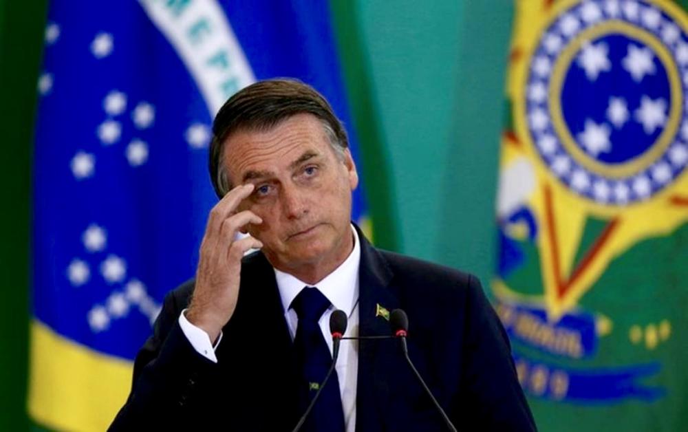 Bolsonaro alega falta de dinheiro 