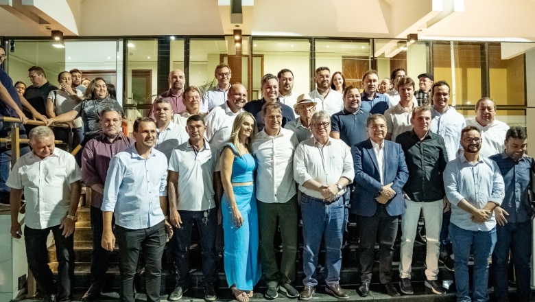  A cúpula do governo do estado em São José de Piranhas e o prestígio de Bal Lins e Chico Mendes