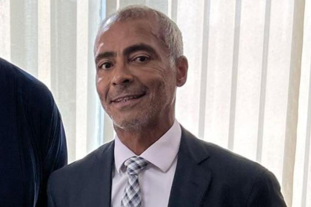 Romário ainda não tem previsão de alta médica 