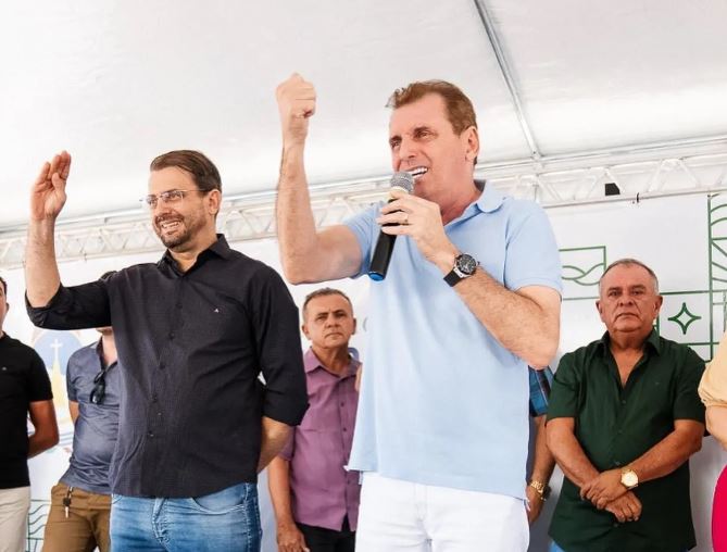 Deputado Chico Mendes e prefeito Bal Lins comemoram 
