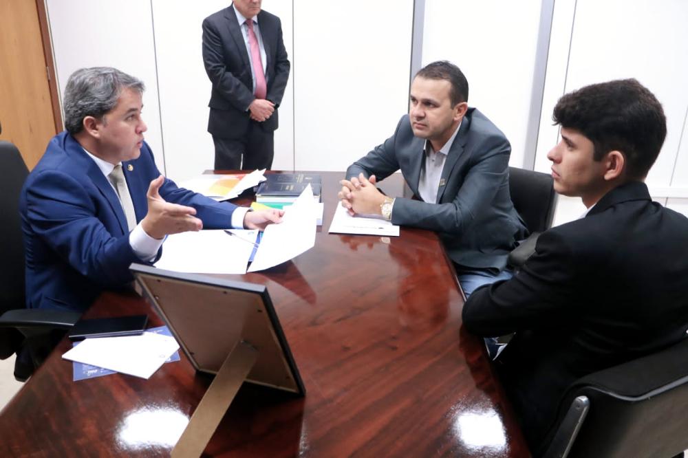 Prefeito Aldo Andrade cumpre agenda em Brasília com Efraim Filho e assegura recursos para Bernardino Batista 