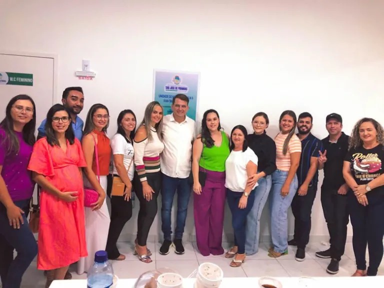 O município também tem fisioterapeutas, psicólogos, nutricionista que atendem na policlínica e no domicílio, conforme a necessidade do usuário/paciente
