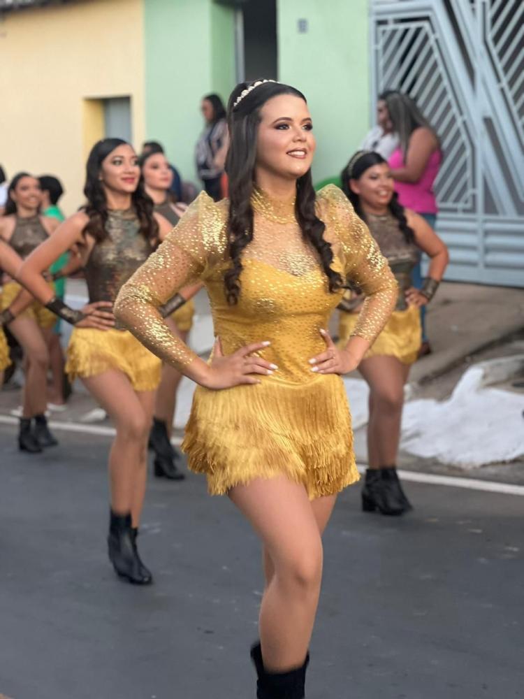 Repercute desfile cívico que remontou a história de Bernardino Batista em seus 29 anos de emancipação política 