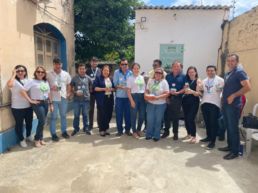 Cagepa, Regional do Alto Piranhas realiza ação no Dia da Árvore 