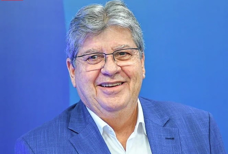 João Azevêdo sancionou a lei que cria uma ajuda de custo operacional para Polícia Militar, Corpo de Bombeiros, Polícias Civil e Penal, além de agentes socioeducativos