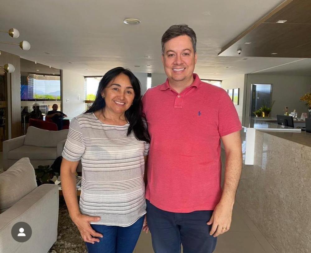 Gorete Braga se reúne com o deputado Júnior Araújo e pode formar chapa com o grupo de oposição em Cajazeiras 