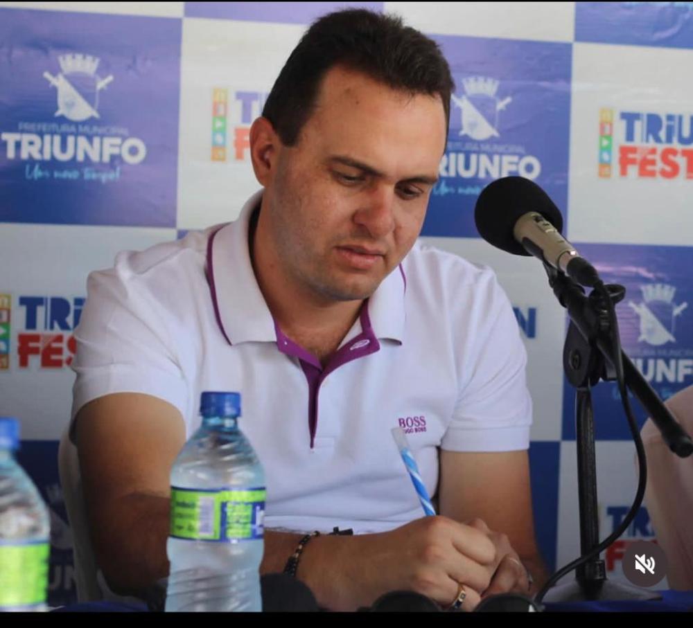 Prefeito Espedito Filho paga servidores nesta terça-feira (31) 