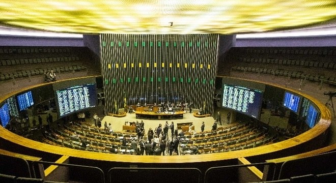 Câmara aprova projeto que aumenta penas para furto, roubo, latrocínio e outros crimes