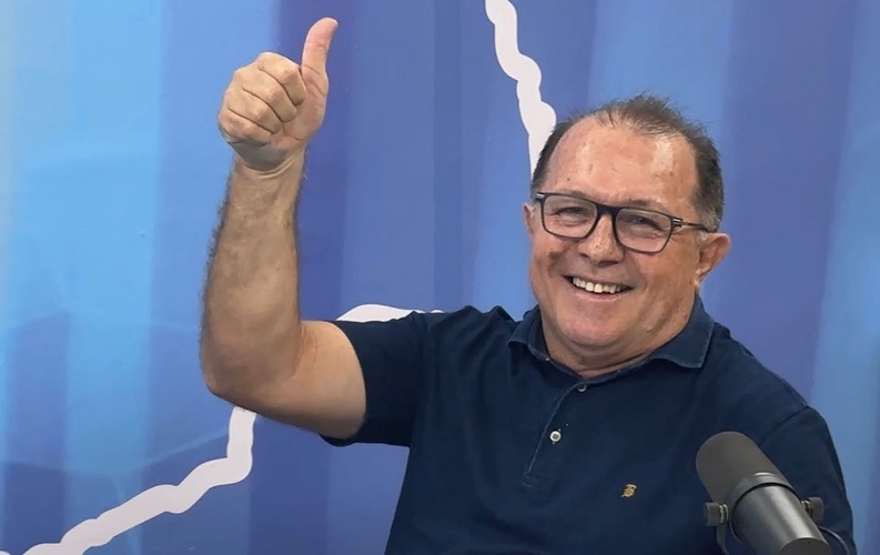 Ceninha Lucena paga folha de dezembro e encerra o ano quite com todos os servidores municipais 