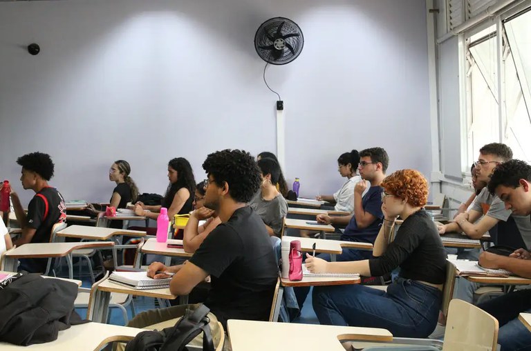 Ao menos um milhão de pessoas já se inscreveram no “Enem dos Concursos”