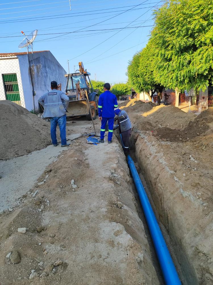 Cagepa intensifica trabalhos para implantação de subadutora em Conceição (Foto: Cagepa) 