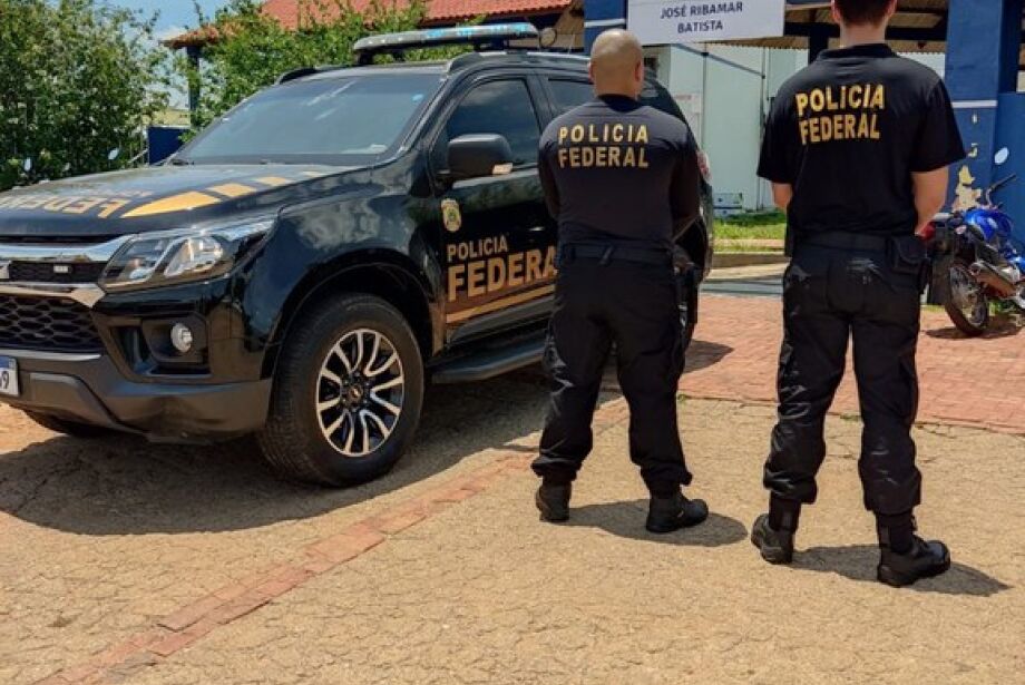 A um amigo, Moisés contou o que ele e André fizeram com a identidade falsa