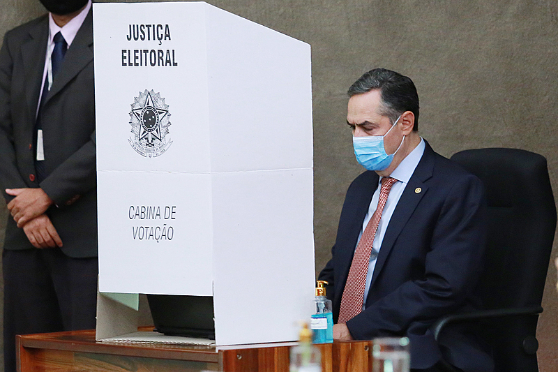 Silêncio do grupo das lideranças de oposição do Barro deixam eleitores insatisfeitos 