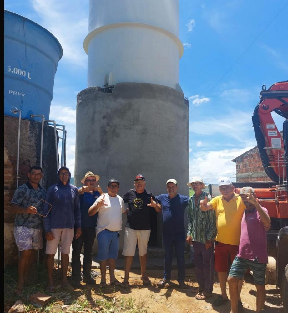 Durante visita do prefeito ao serviço feito na comunidade 