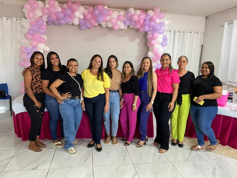 O evento foi realizado no auditório do CRÁS e contou com a participação mais de 40 mulheres do município de Bernardino Batista