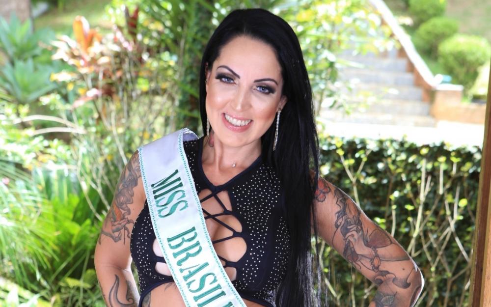 Elisa Sanches já atuou como árbitra de futebol.